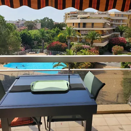 Apartament Miougrano 2 Pieces Climatise 47m2 Piscine, Parking Fréjus