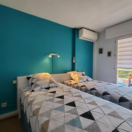 Miougrano 2 Pieces Climatise 47m2 Piscine, Parking * Fréjus