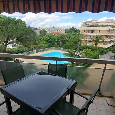 Miougrano 2 Pieces Climatise 47m2 Piscine, Parking Apartment *