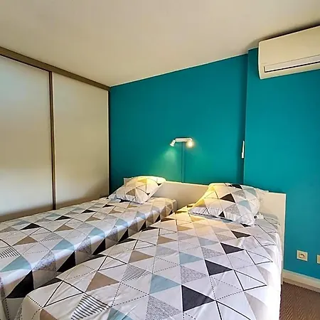 Miougrano 2 Pieces Climatise 47m2 Piscine, Parking Fréjus