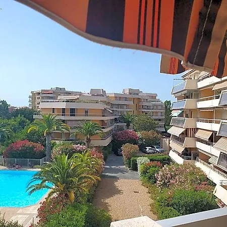 Miougrano 2 Pieces Climatise 47m2 Piscine, Parking Lejlighed *